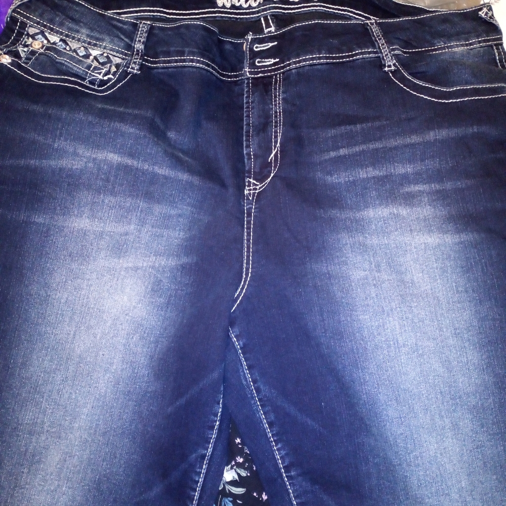 Wallflower jeans